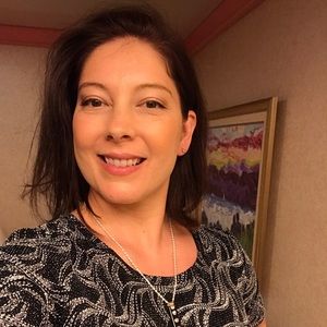 Meet your Posher, Lori